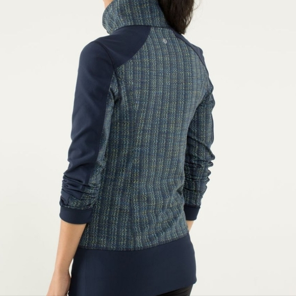 Lululemon Zip Up Jacket - Picture 3 of 12